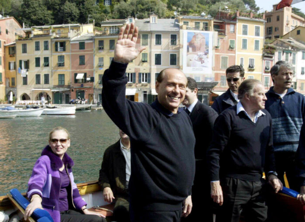 Dalla Lombardia alla Liguria, le intitolazioni per il presidente&nbsp;Berlusconi
