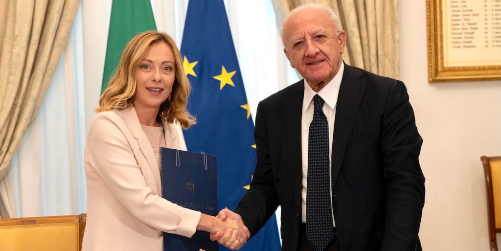 Il terzo mandato dei presidenti di regione è una storia di incoerenza e&nbsp;ambiguità