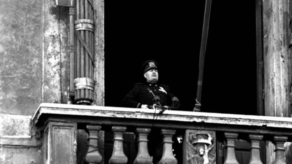 10 giugno 1940, Mussolini annuncia l’entrata in guerra dell’Italia